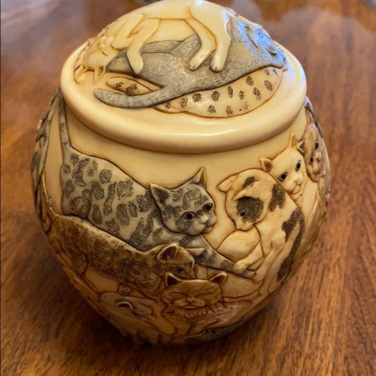 Resin Cat Cremation Urns With Seal Lid